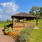 Le Hameau Des Pres-verts, Un Sejour Detente Et Bien Etre Pour Les Amoureux De La Nature Au Coeur Du Pays D'auge, En Normandie * Les Champeaux