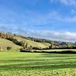 Le Hameau Des Pres-verts, Un Sejour Detente Et Bien Etre Pour Les Amoureux De La Nature Au Coeur Du Pays D'auge, En Normandie Vakantiehuis *