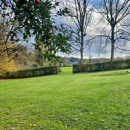 Дом отдыха Le Hameau Des Pres-verts, Un Sejour Detente Et Bien Etre Pour Les Amoureux De La Nature Au Coeur Du Pays D'auge, En Normandie *