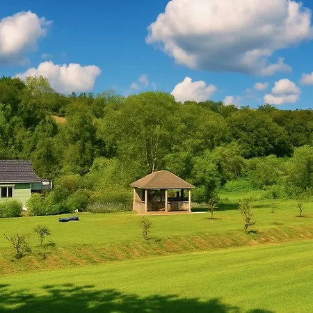 Le Hameau Des Pres-verts, Un Sejour Detente Et Bien Etre Pour Les Amoureux De La Nature Au Coeur Du Pays D'auge, En Normandie Дом отдыха Les Champeaux