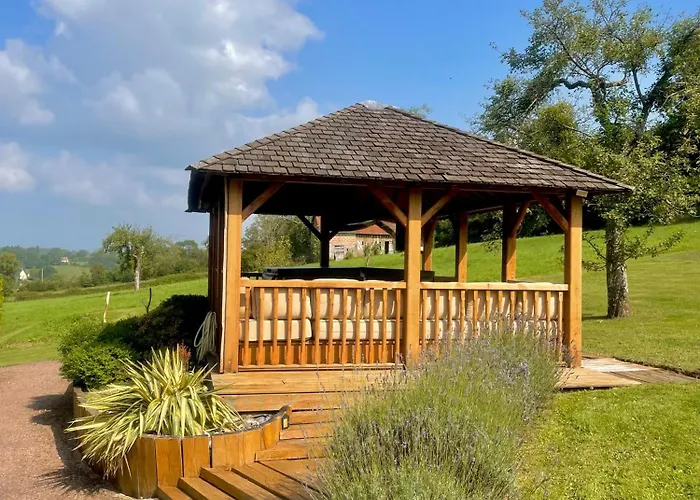 Le Hameau Des Pres-verts, Un Sejour Detente Et Bien Etre Pour Les Amoureux De La Nature Au Coeur Du Pays D'auge, En Normandie * Les Champeaux